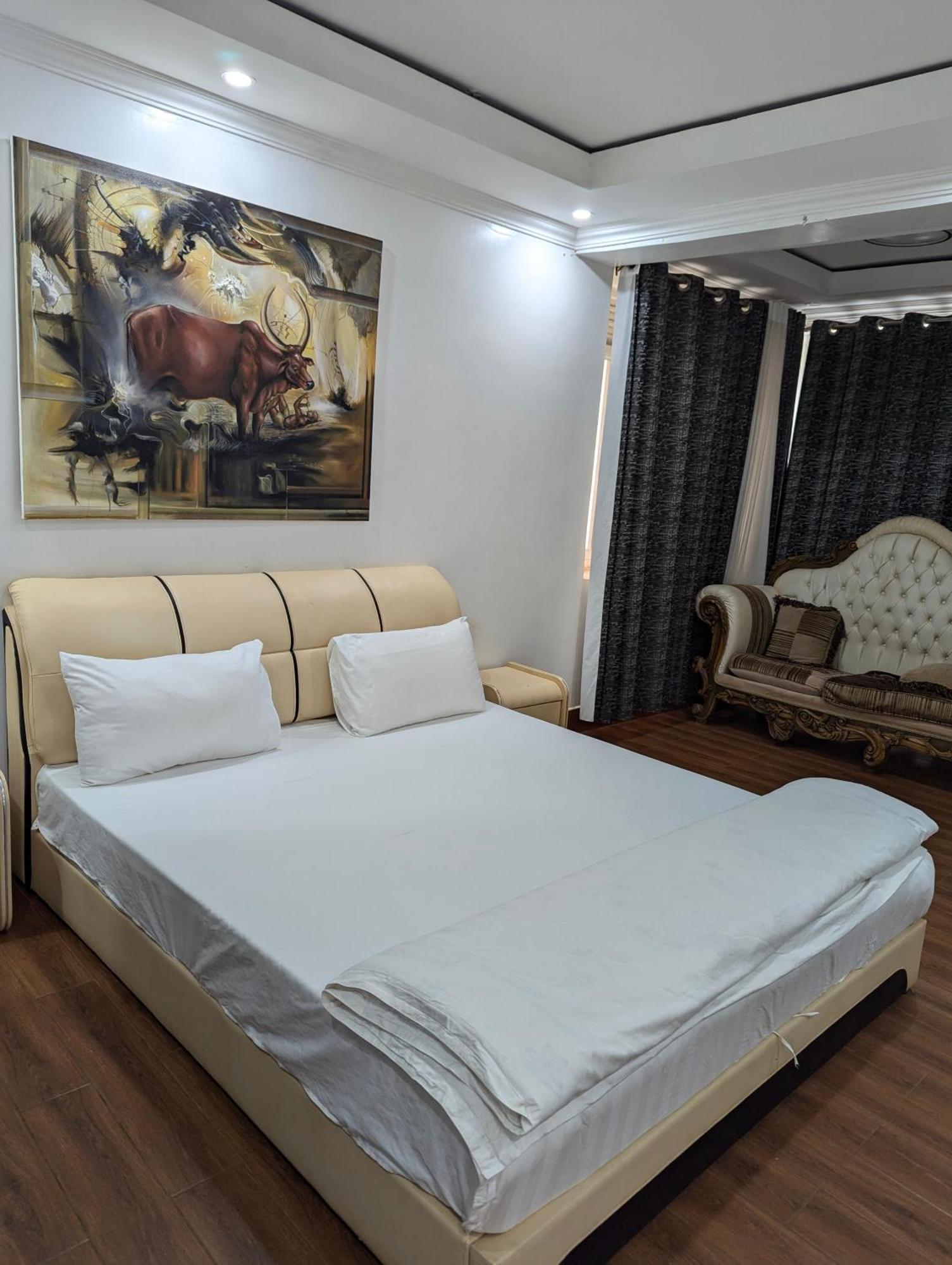 Be Inn Hotel Кігалі Екстер'єр фото